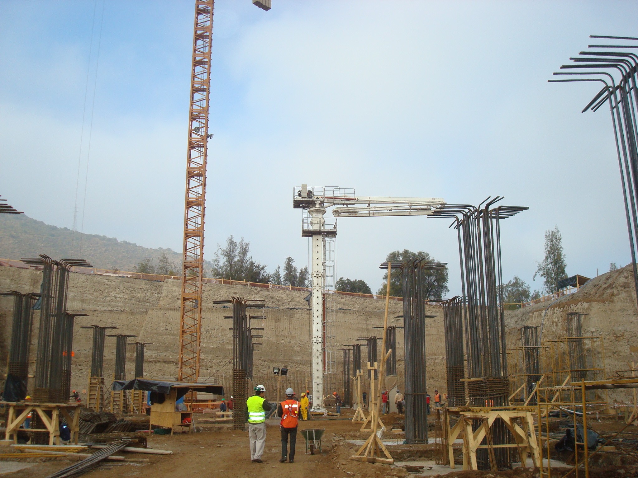 內爬布料桿.jpg 內爬布料桿.jpg