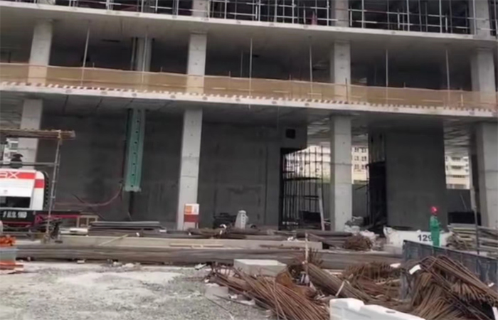 內爬布料機 內爬布料機